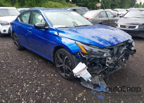 2025 Nissan Altima Sr из США, поврежденный, VIN 1N4BL4CV2SN303369